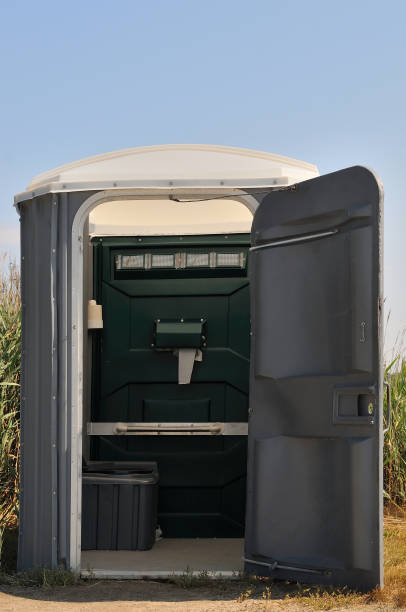 Affordable portable toilet rental in Armada, MI